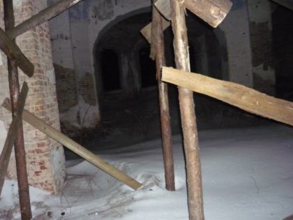 Храм вид изнутри зима 2011