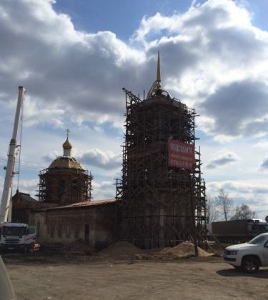 12.04.2014 Установка купола и шпиля. Слава Тебе, Господи!